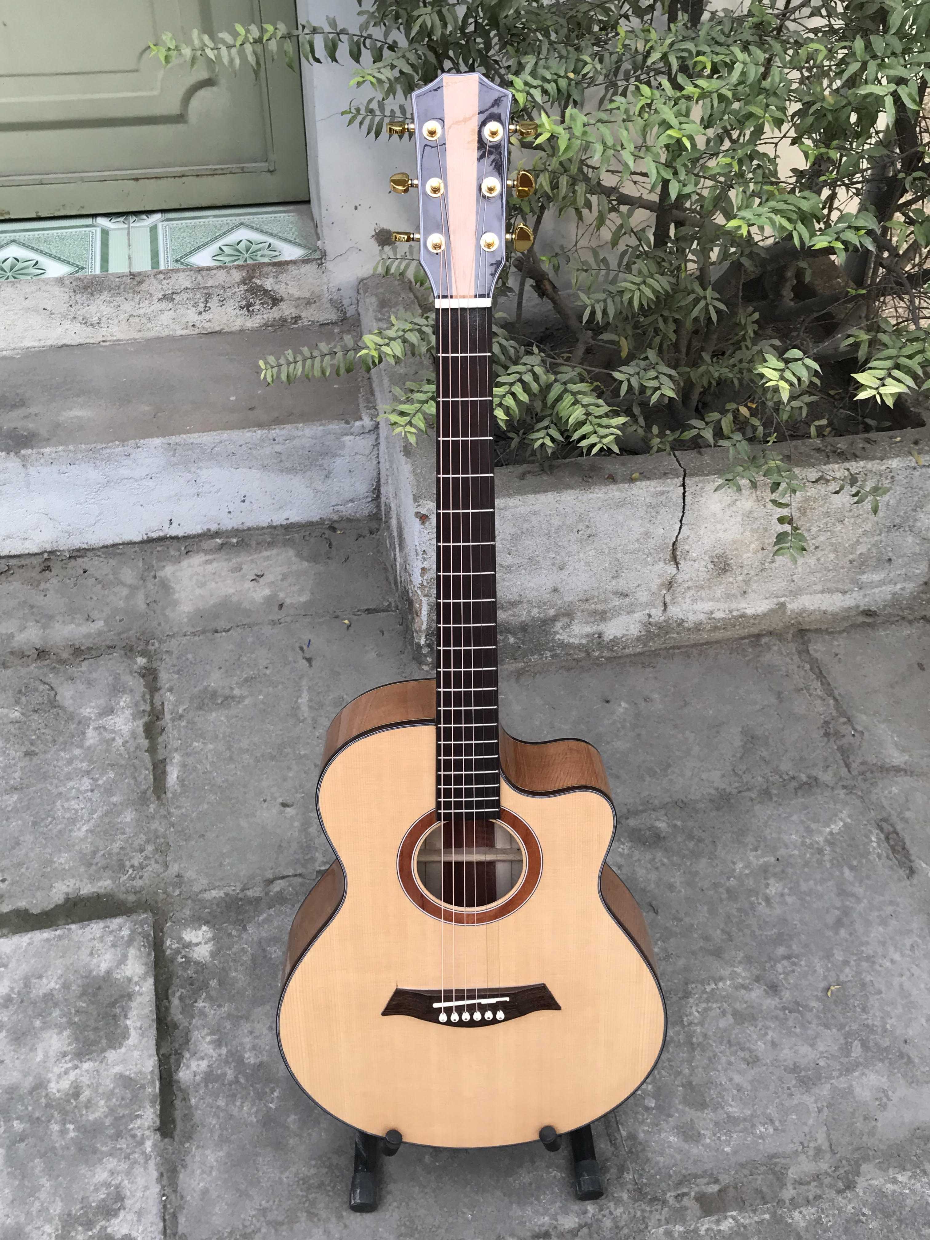 GUITAR ACOUSTIC GỖ MAPLE CƯỜM DÁNG A KHUYẾT