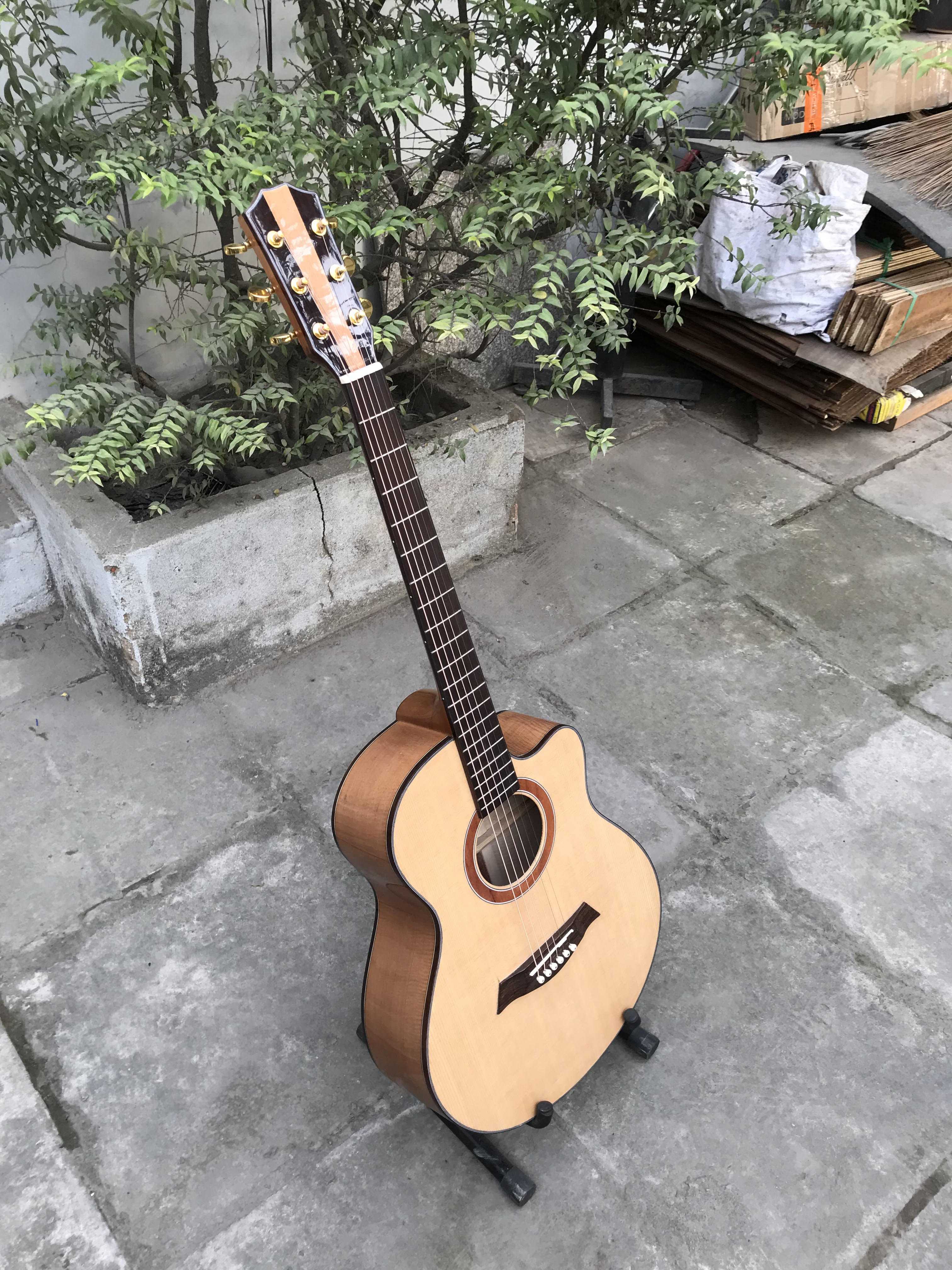 GUITAR ACOUSTIC GỖ MAPLE CƯỜM DÁNG A KHUYẾT