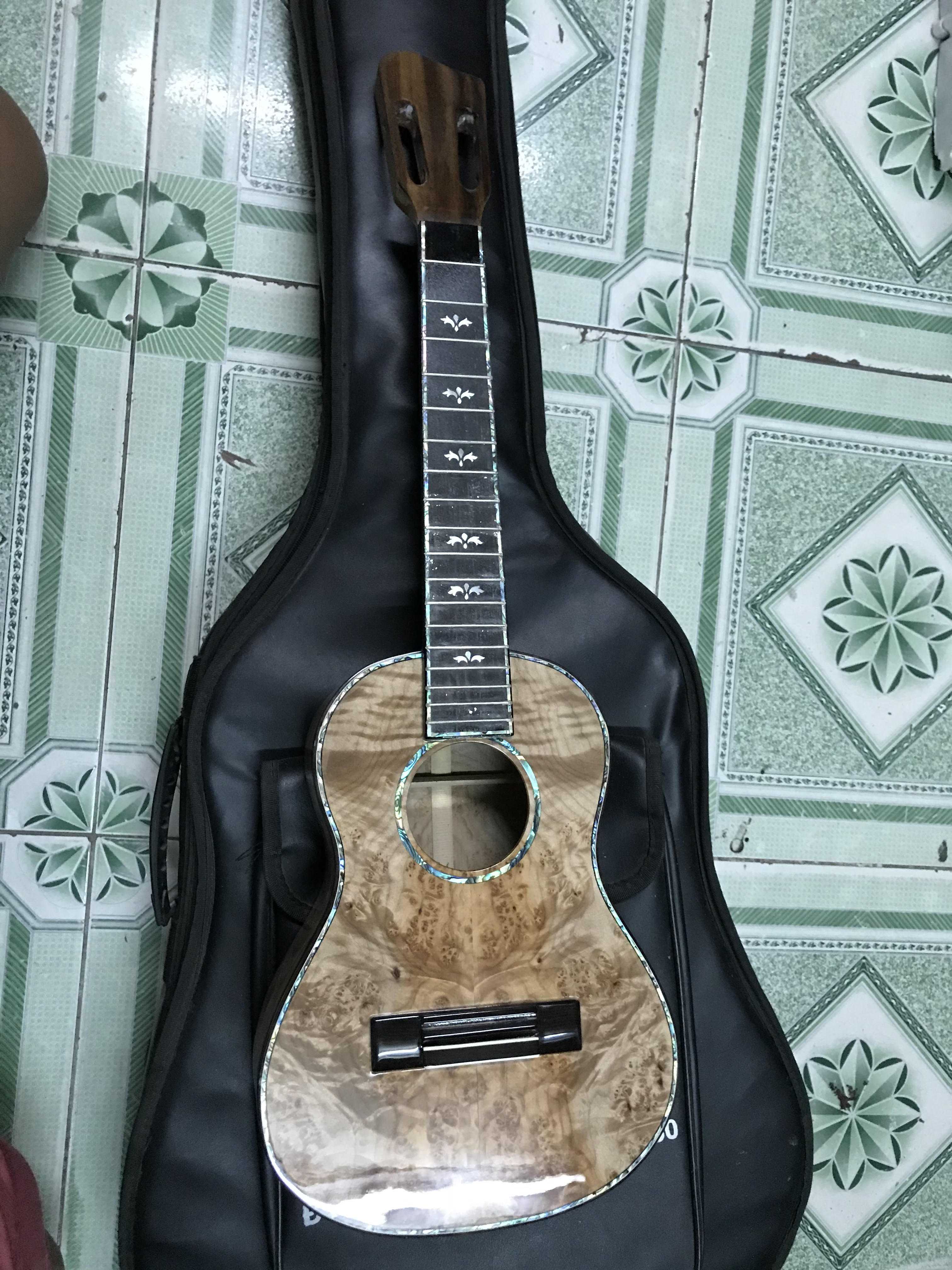 UKULEE GỖ MAPLE NU