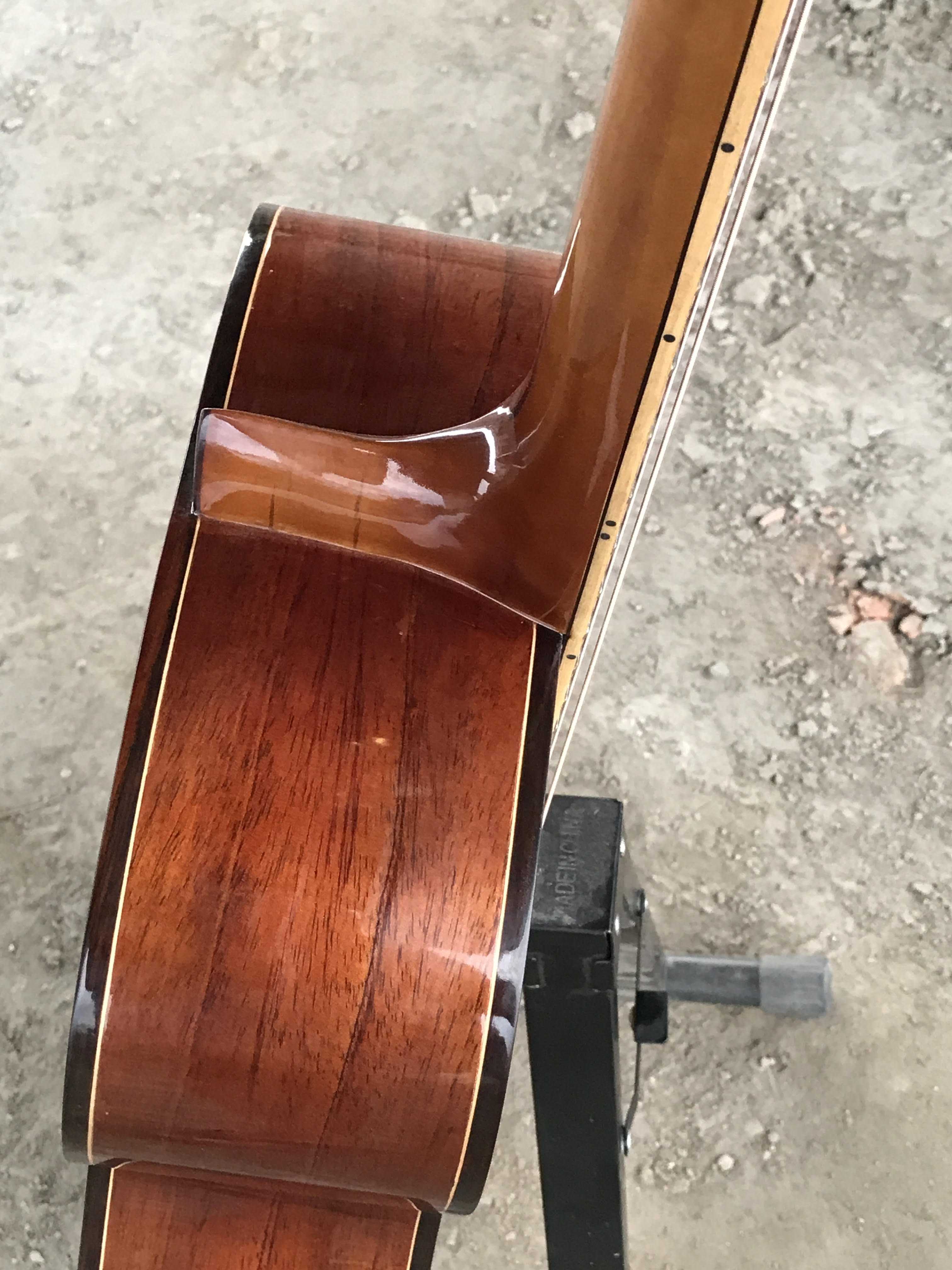 GUITAR ACOUSTIC GỖ HỒNG ĐÀO DÁNG OM