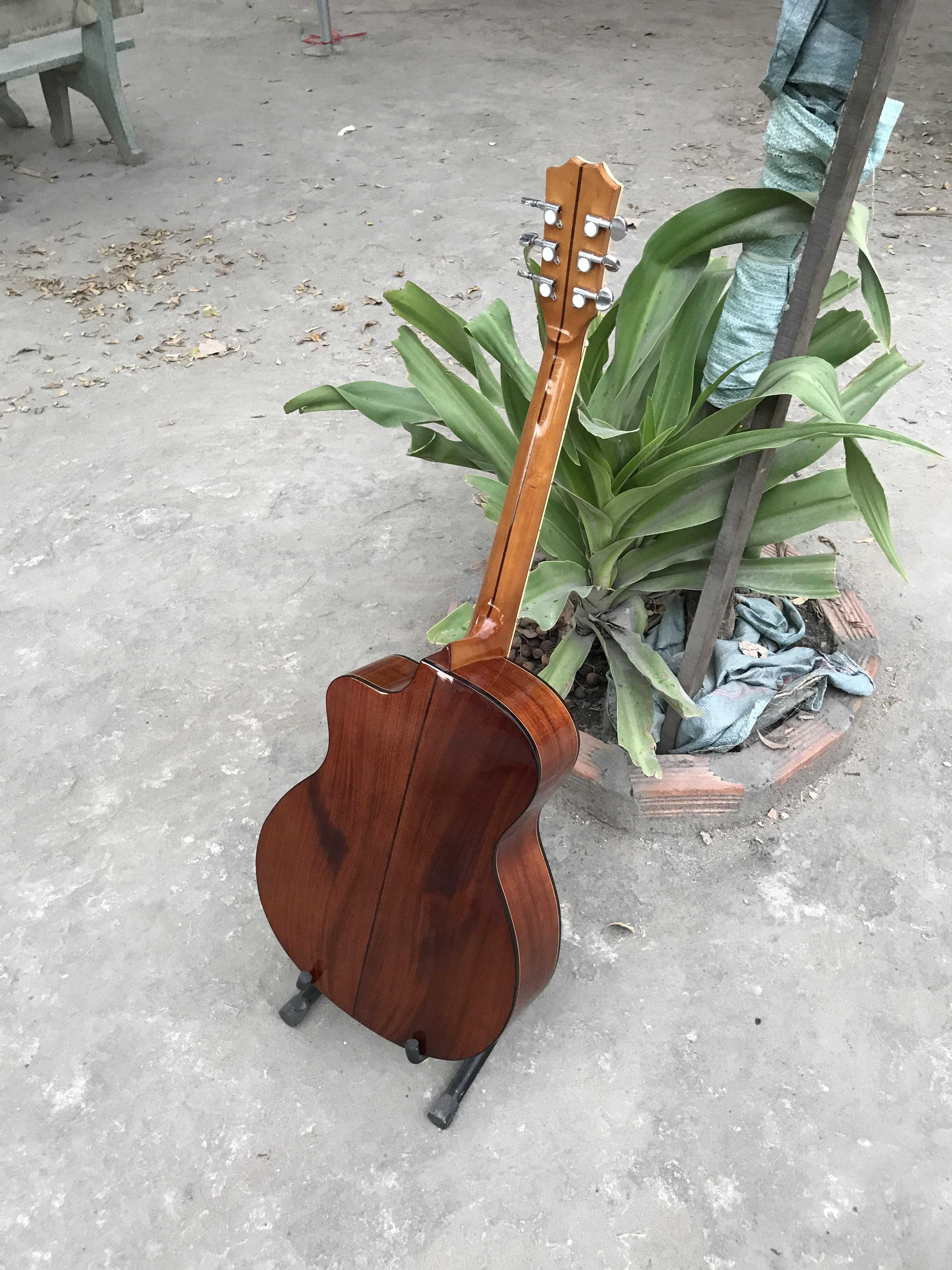 GUITAR ACOUSTIC GỖ HỒNG ĐÀO KỸ DÁNG A KHUYẾT