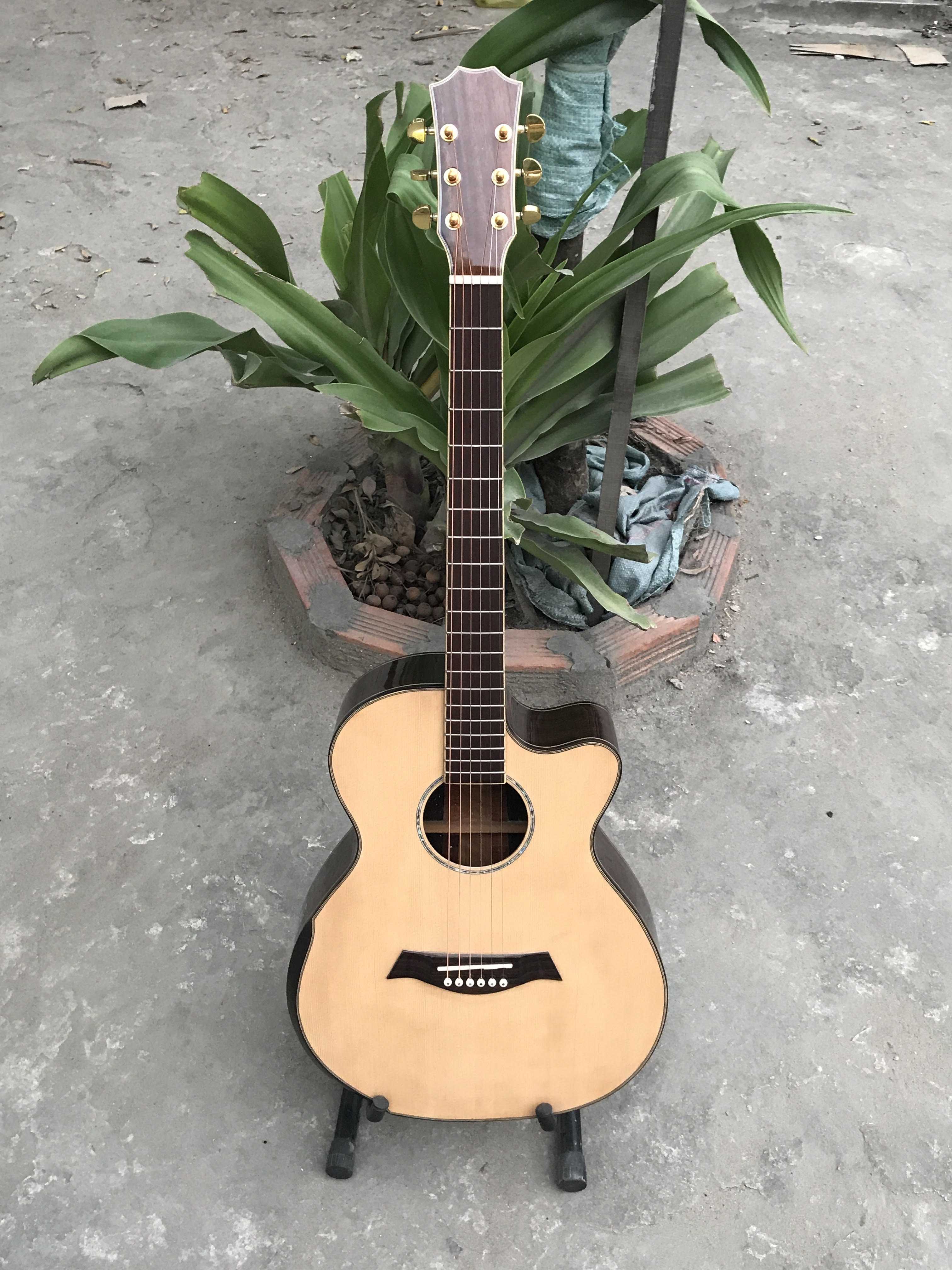 GUITAR ACOUSTIC GỖ BRAZILIAN ROSEWOOD DÁNG A KHUYẾT VÁT TAY VÁT LƯNG