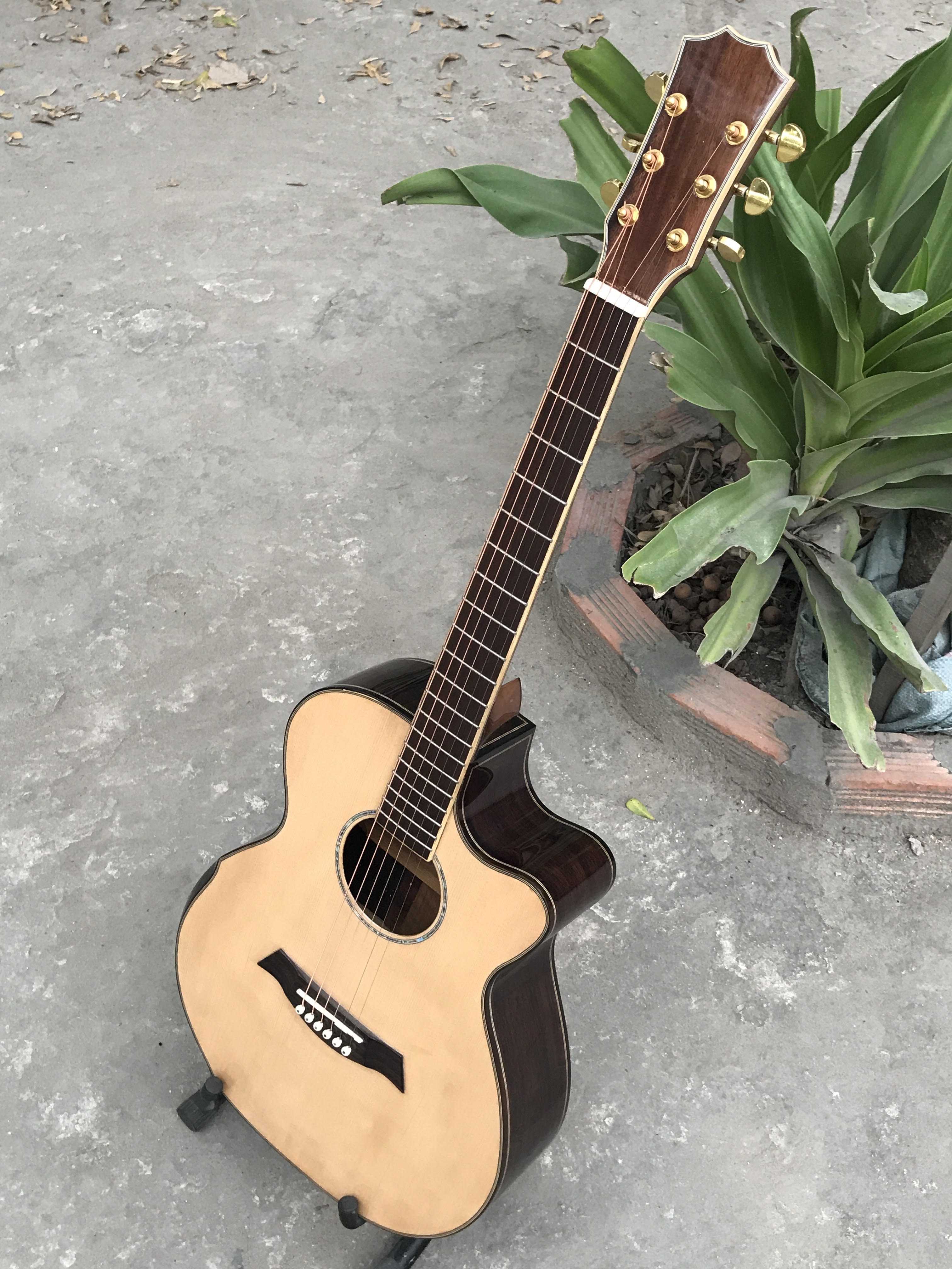 GUITAR ACOUSTIC GỖ BRAZILIAN ROSEWOOD DÁNG A KHUYẾT VÁT TAY VÁT LƯNG