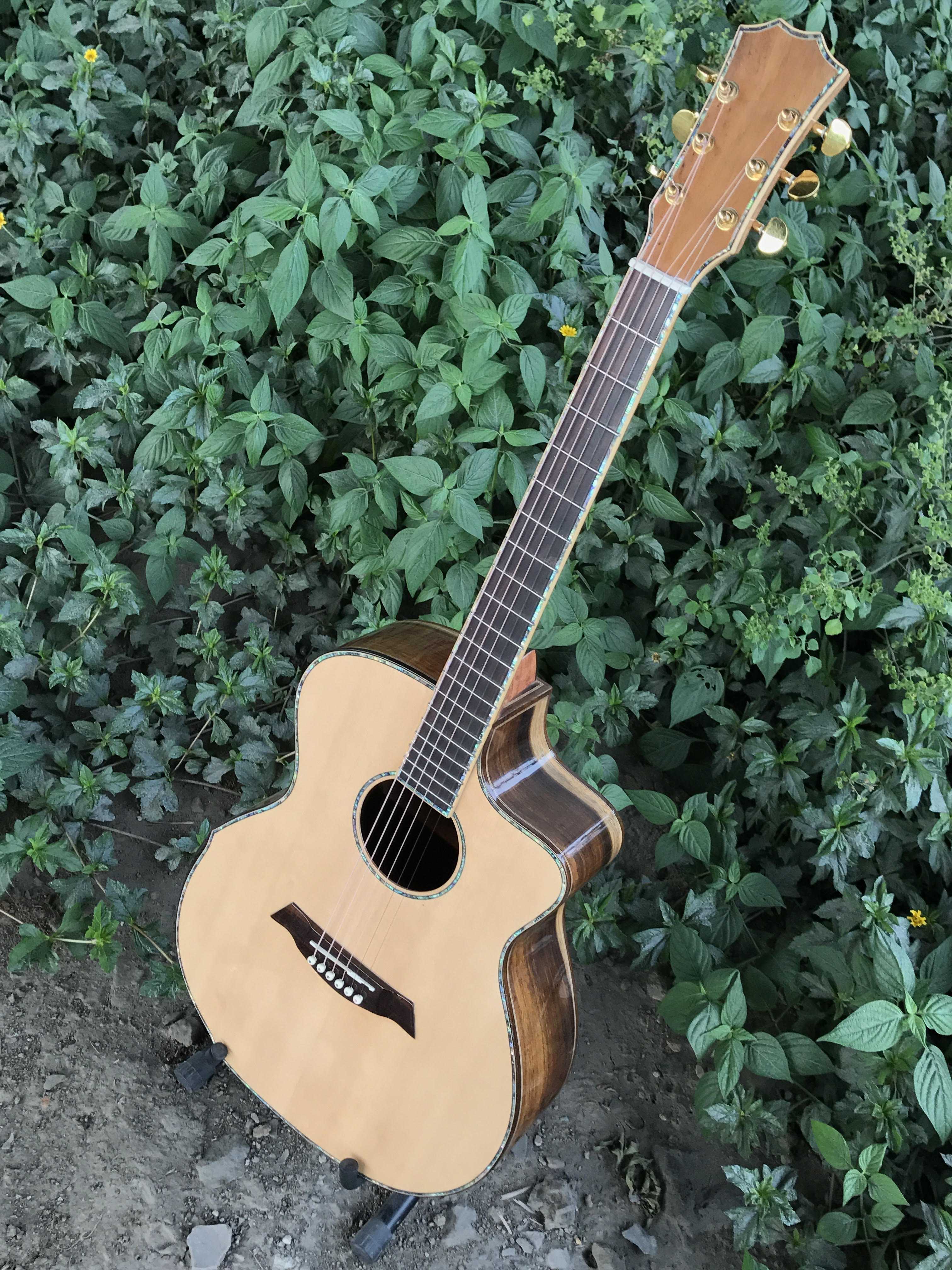 GUITAR ACOUSTIC GỖ TRẮC NAM PHI DÁNG A KHUYẾT CẨN XÀ CỪ TUYỆT PHẨM 