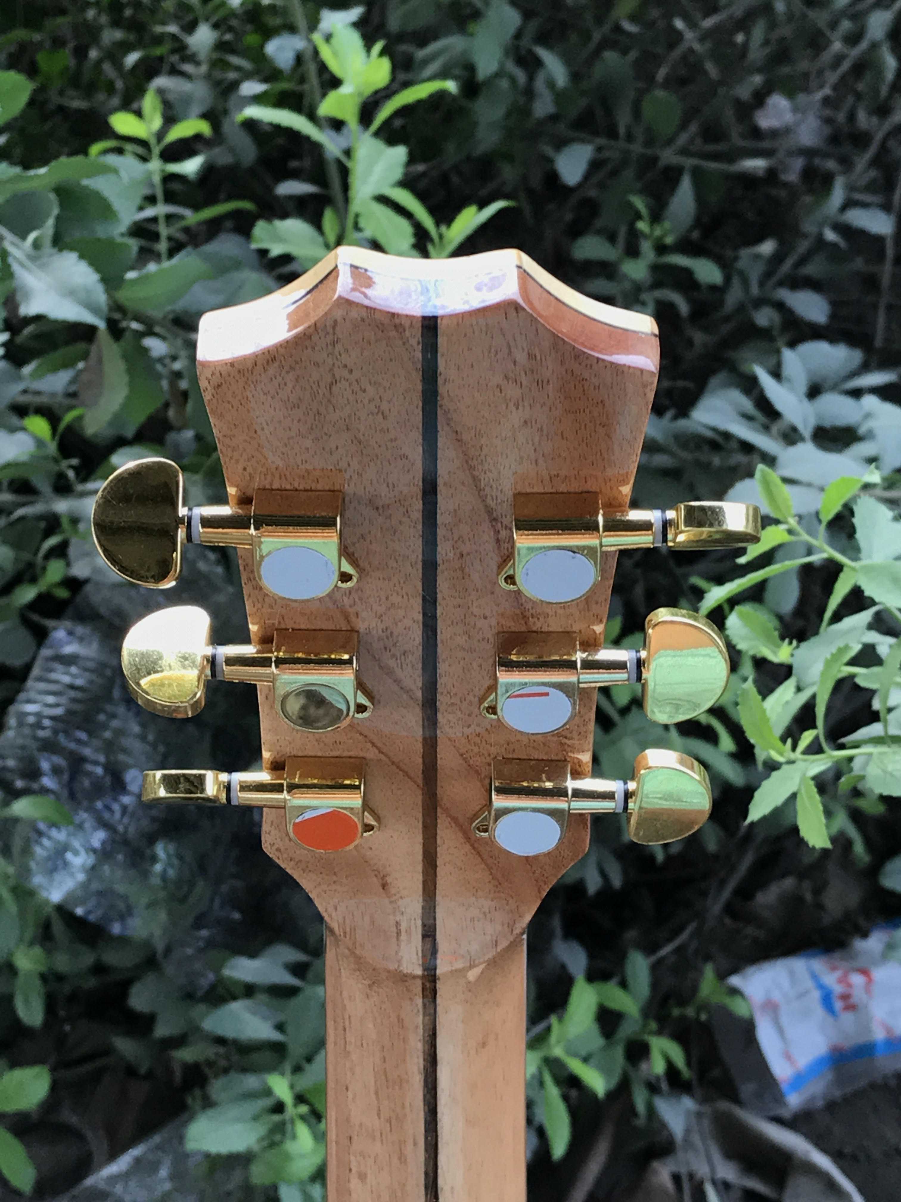 GUITAR GỖ MAPLE KẾT HỢP VỚI HỒNG MỘC CẨN XÀ CỪ TUYỆT PHẨM 