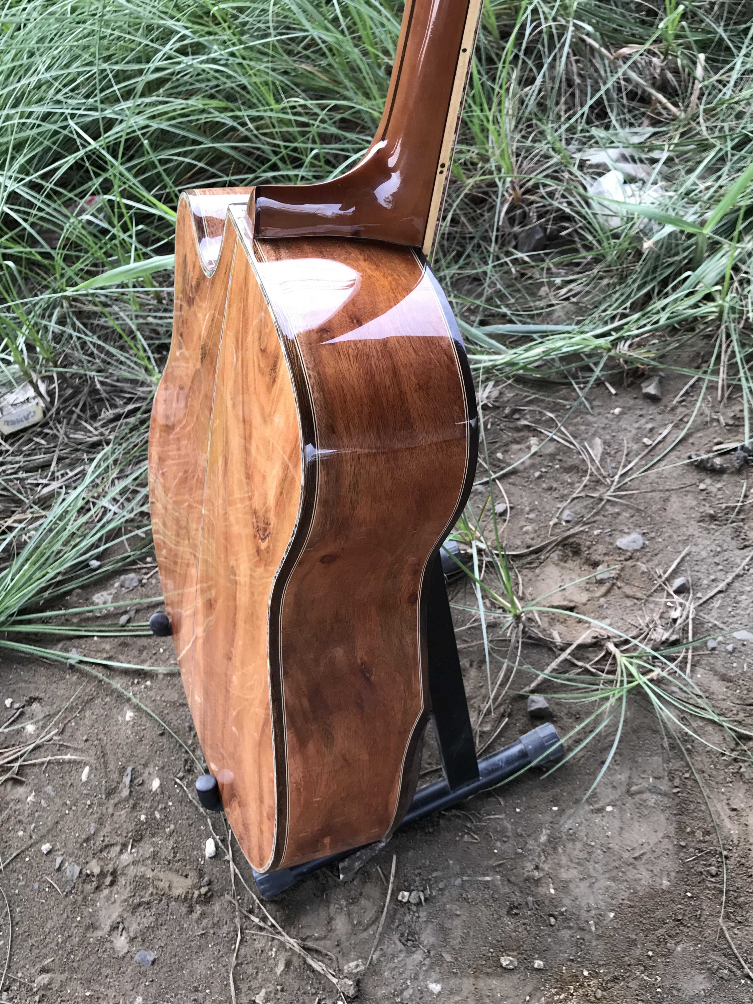 GUITAR ACOUSTIC GỖ KOA MỸ DÁNG D KHUYẾTCẨN XÀ CỪ TUYỆT PHẨM 