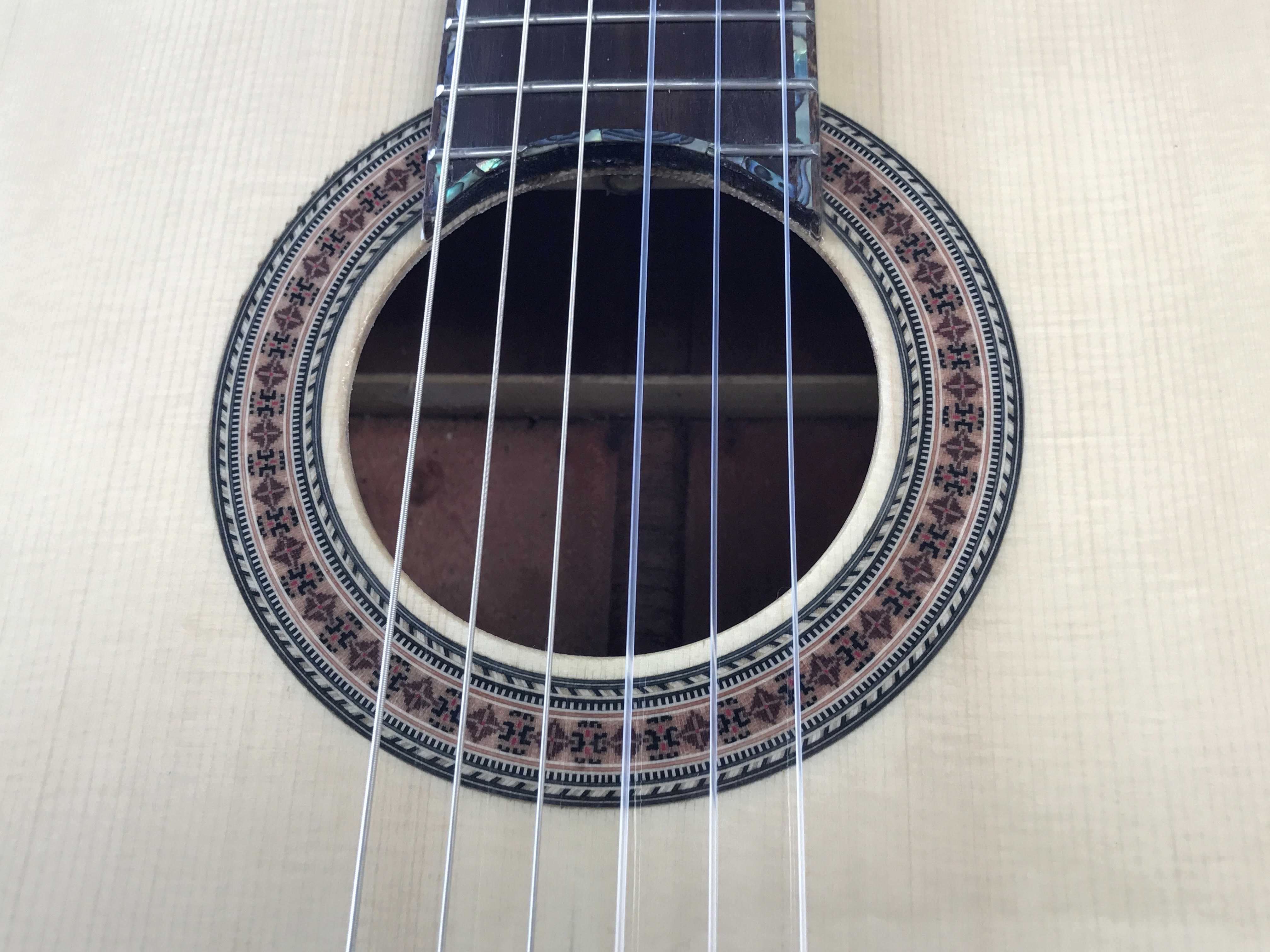 GUITAR CLASSIC TRÒN GỖ KOA MỸ 123