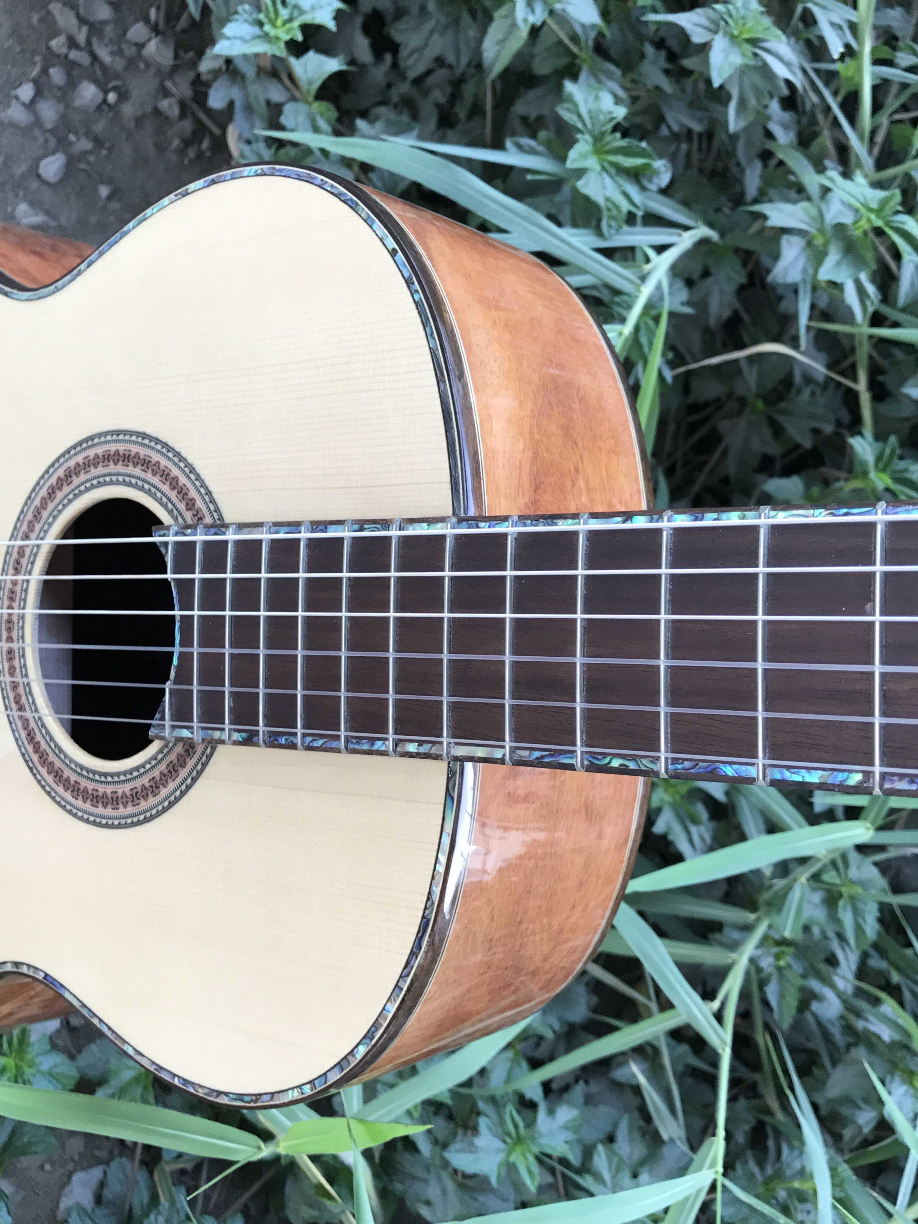 GUITAR CLASSIC TRÒN GỖ KOA MỸ 123